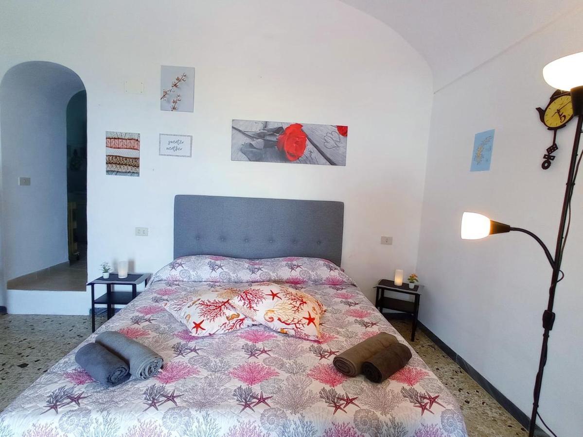 The Quiet House Villa Ponza Exterior foto