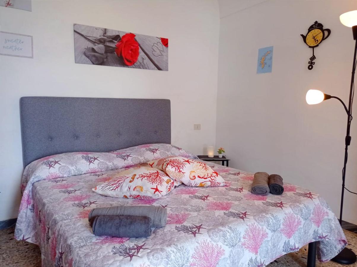 The Quiet House Villa Ponza Exterior foto